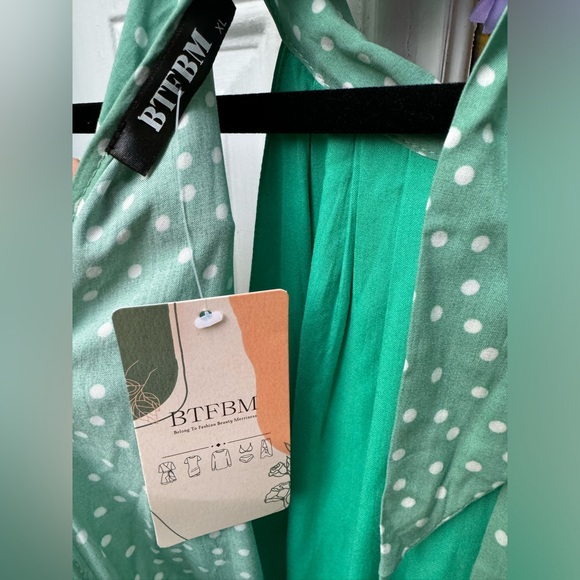 BTFBM NWT Polka Dot Sleeveless Dress Green White size XL - Picture 3 of 5
